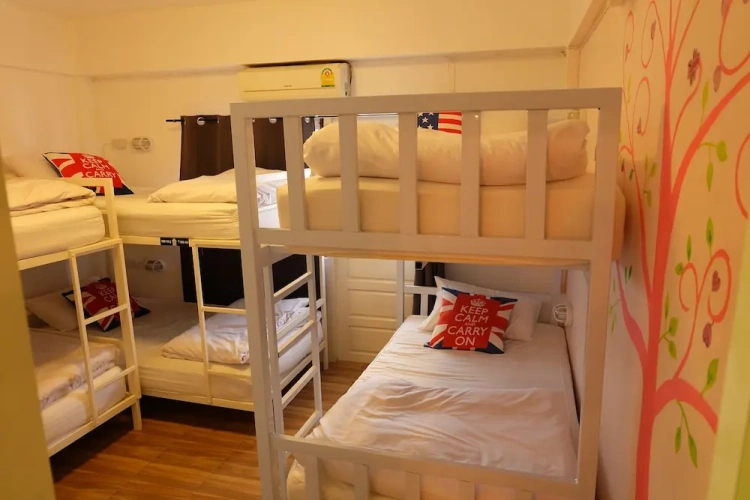 Bed in Dorm with balcony
