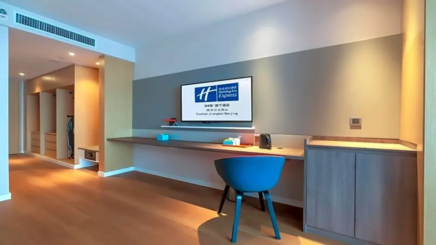 1 Bedroom Double Suite