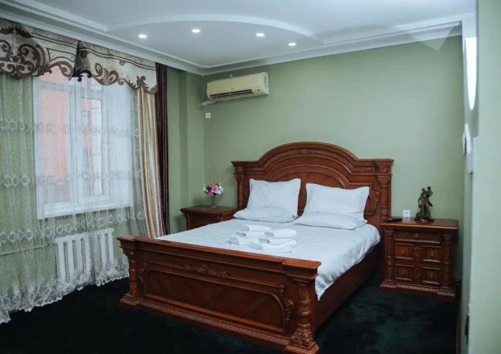 1 Bedroom Suite