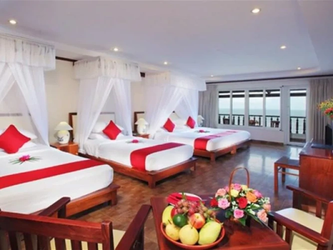 Standard Family room beachfront