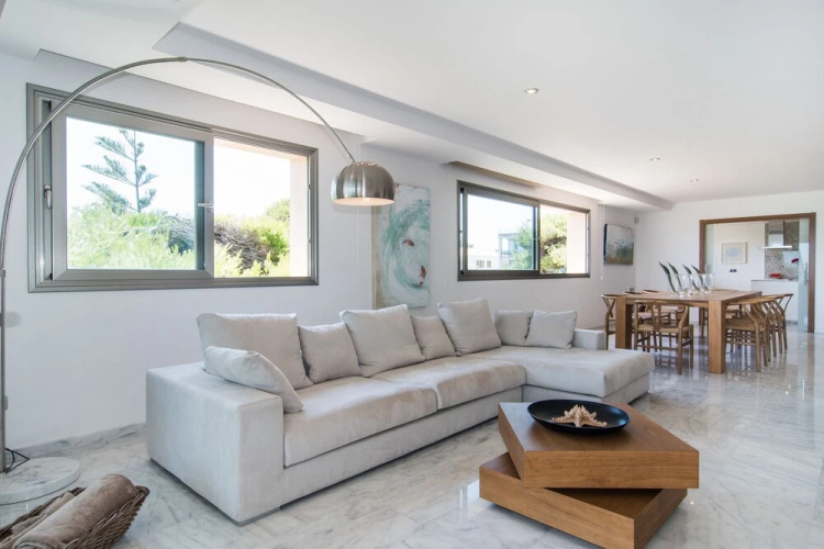Residence by G Villa del Mar