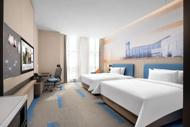 Superior Double room with city view