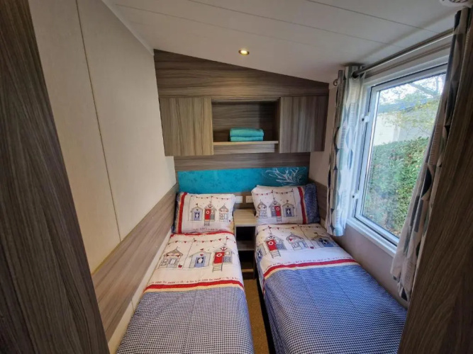 Seaside 6-person Caravan at Rockley Park