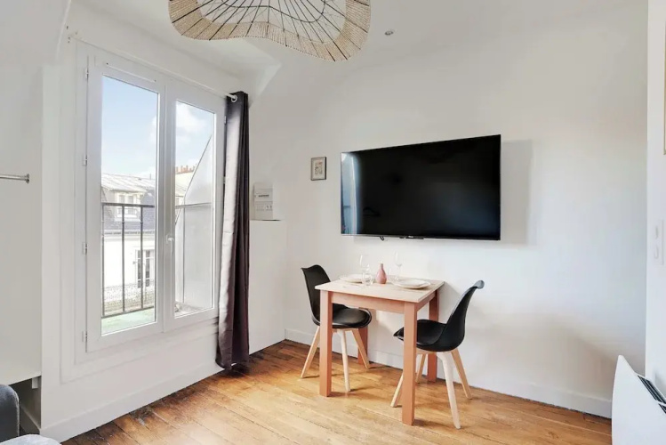 Studio Cosy - 2P - 16eme - Victor Hugo