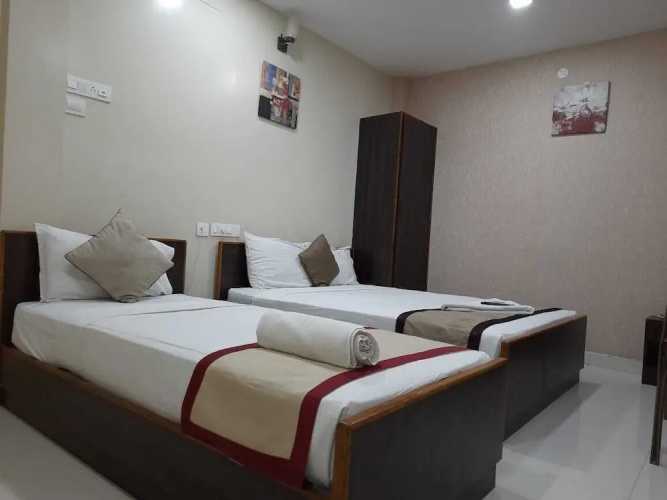 Hotel Sri Dhevi