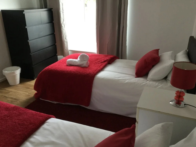 4 Bed House next to Basildon Town Centre