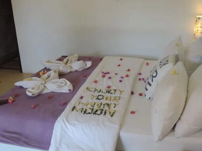 2 Bedrooms Villa