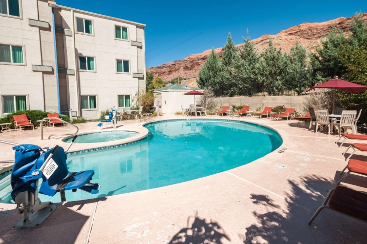 Wolfe's Hotel Moab photo 14