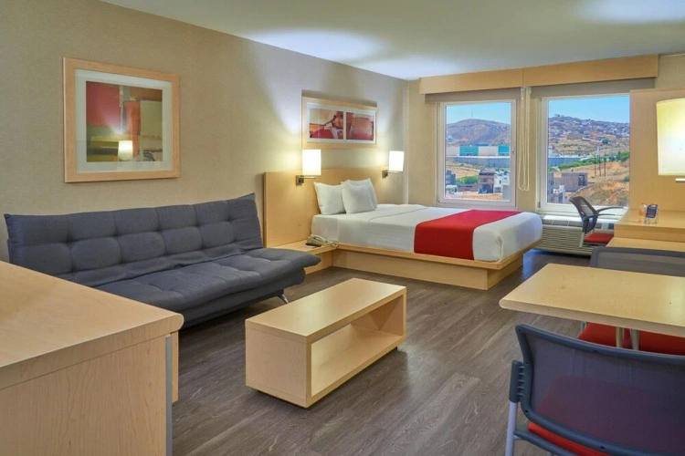 1 Bedroom Suite