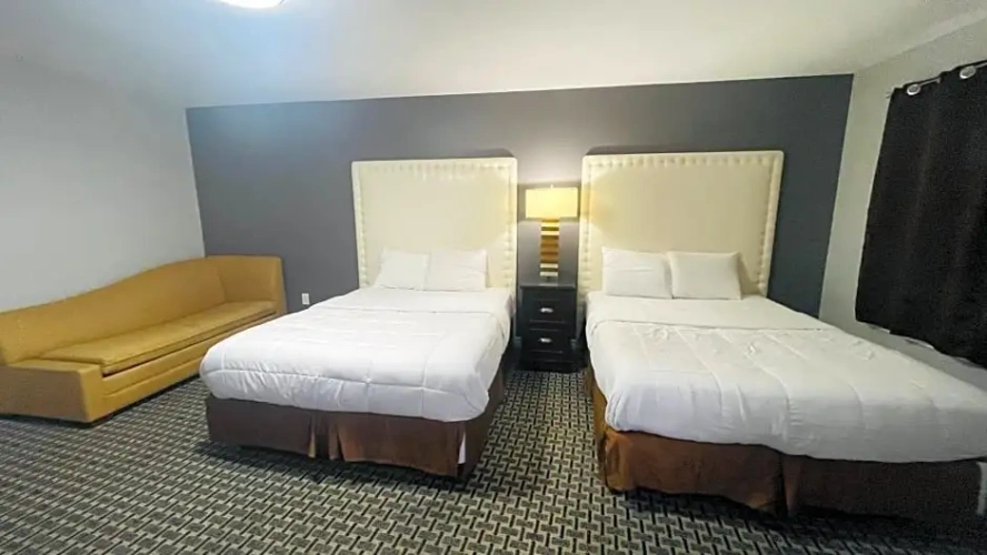 Sextuple Suite