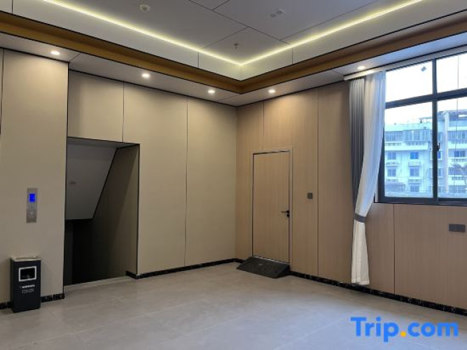 Xinyuezhou Hotel