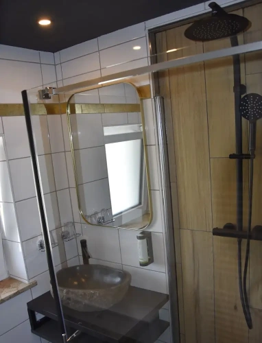 1 Bedroom Suite with balcony and with garden view