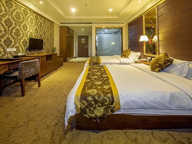 Runhechuan Business Hotel