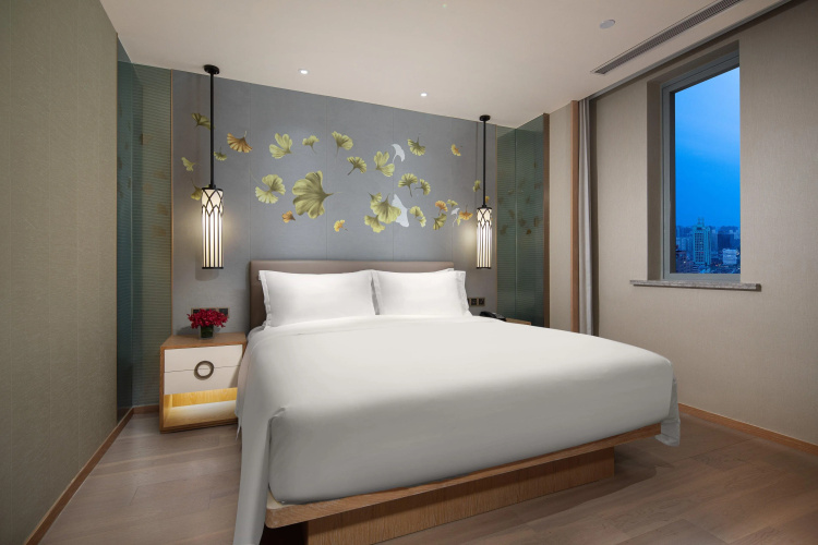 Crowne Plaza Shanghai Nanjing Road by IHG