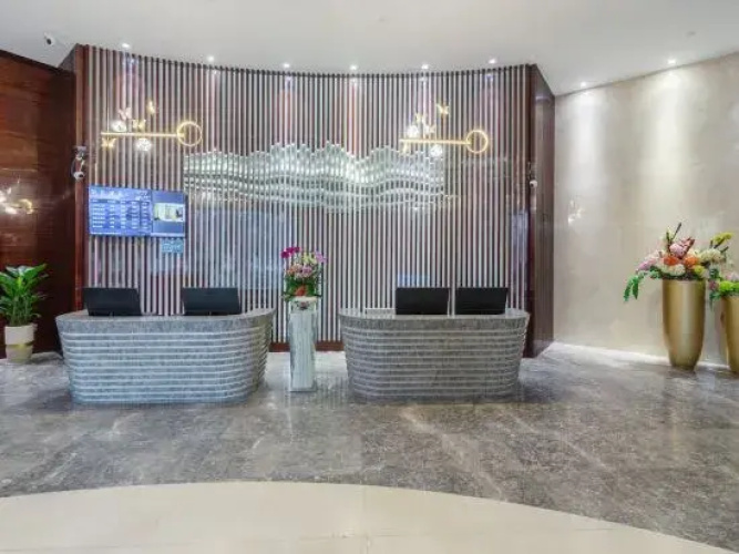 Hua Yi  Hotel