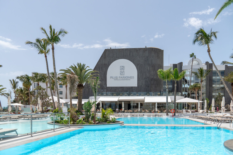 Plus Fariones Suite Hotel photo 36