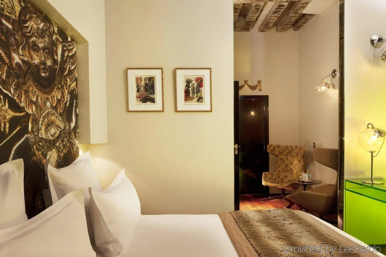 Hôtel du Petit Moulin, Haute Couture hotel by Lacroix