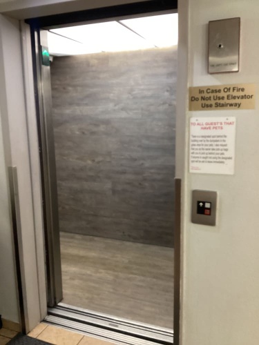 Motel 6 Bridgeview photo 18