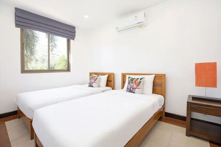 Stylish 3BR Pool Access Villa Argent 9