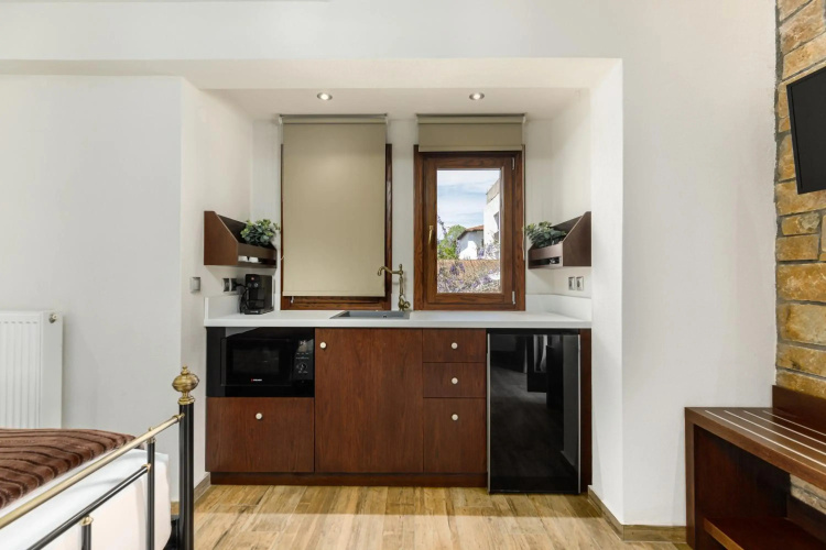 Arxontariki Suites