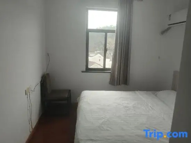 Hujin Renjia Hostel