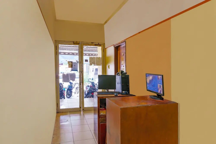 OYO 92409 Tangki Premier Residence Near Rumah Sakit Umum Daerah (RSUD) Sawah Besar