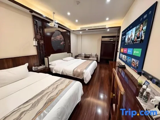 Premier Family room