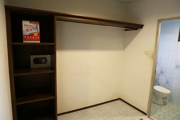 ZEN Rooms Bonkai 2