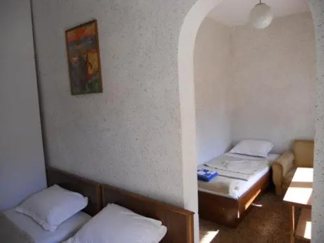 Ledenika Lodge