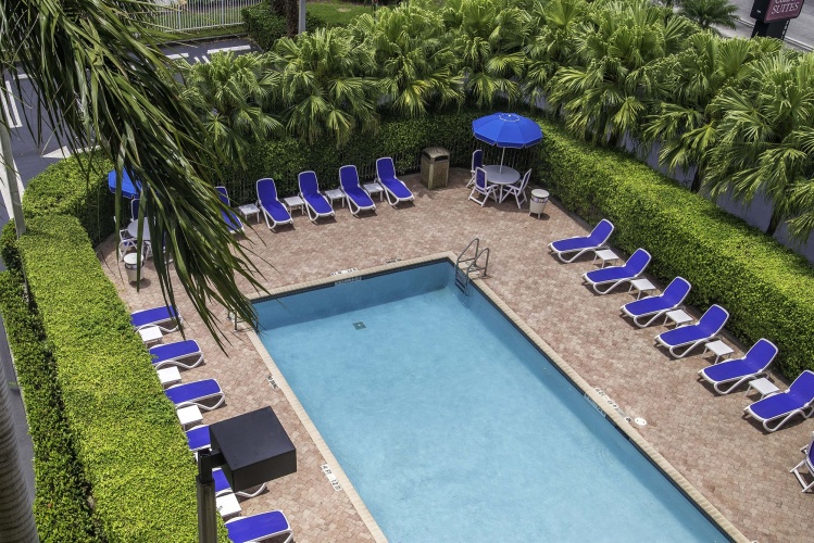 Comfort Suites Miami - Kendall photo 16