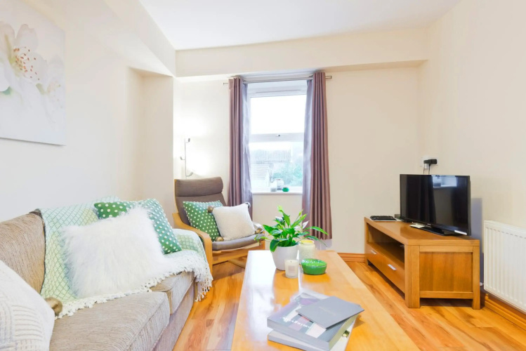 The Five Lamps Suites