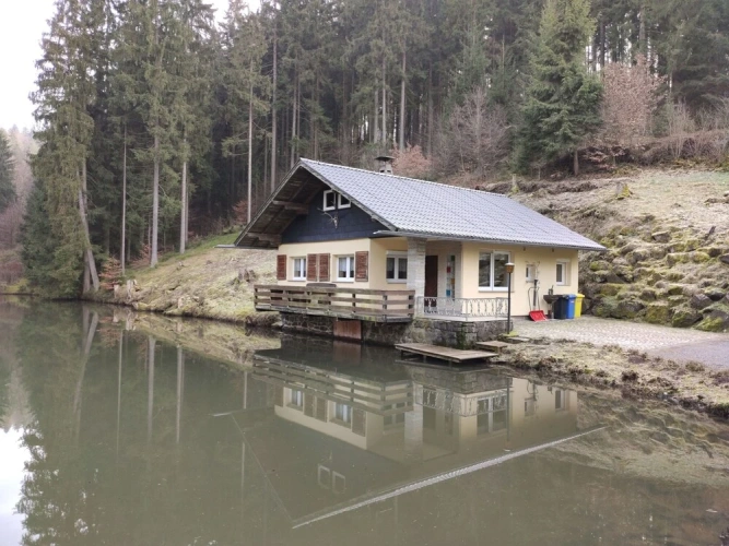 3 Bedrooms Cottage