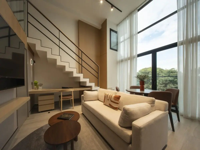 Elegant 1BR Apartment With Shared Pool and gym