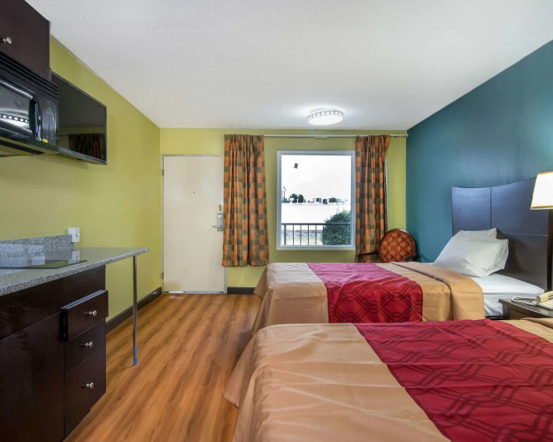 Royal Extended Stay Hotel