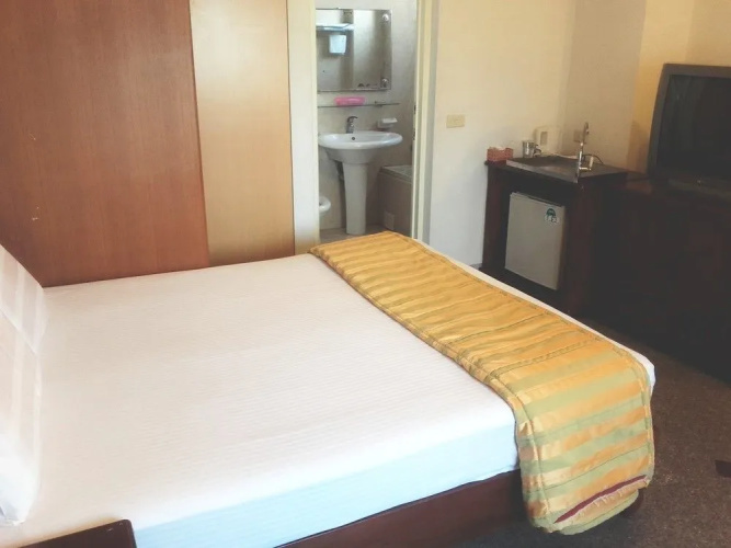 Jing Ai Hotel