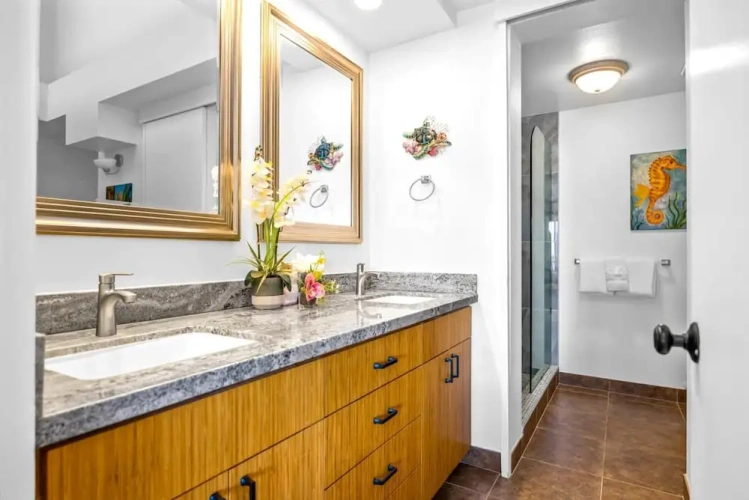 3 Bedrooms Villa oceanfront
