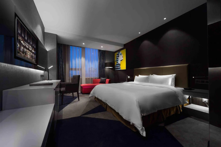 Gallery F Hotel