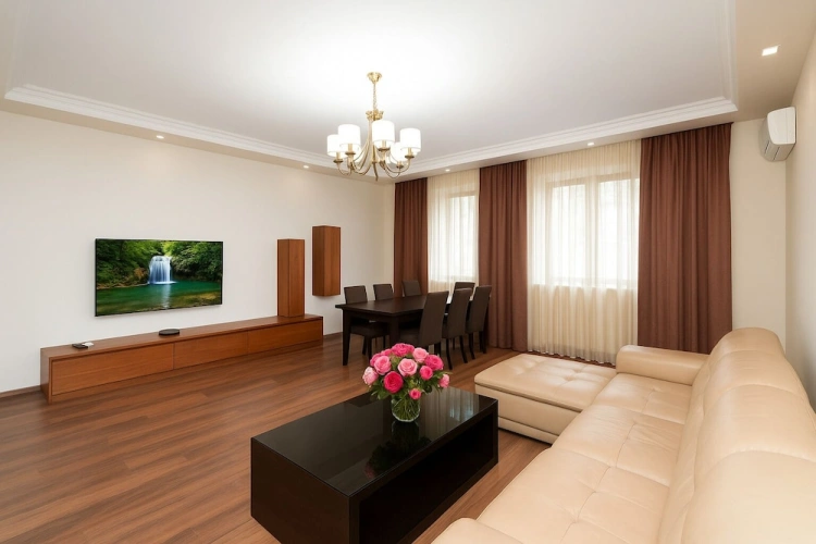 Family Apartment with balcony