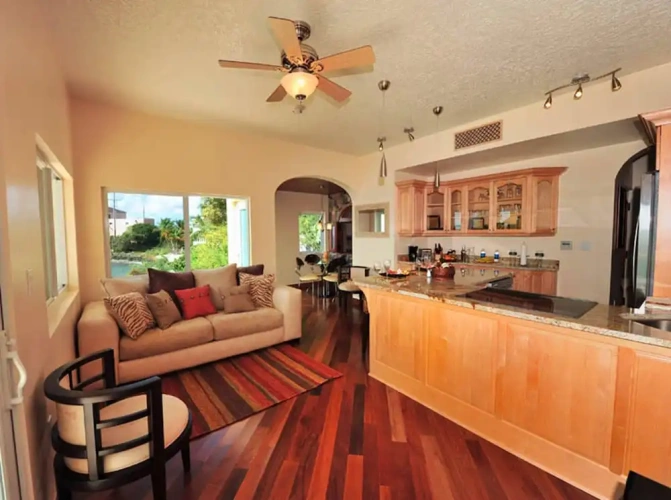 1 Bedroom Standard Suite