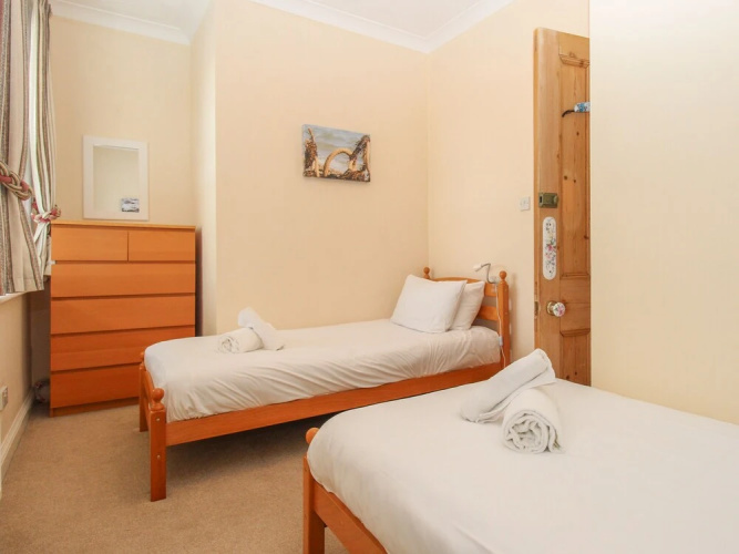 Badbury Lodge
