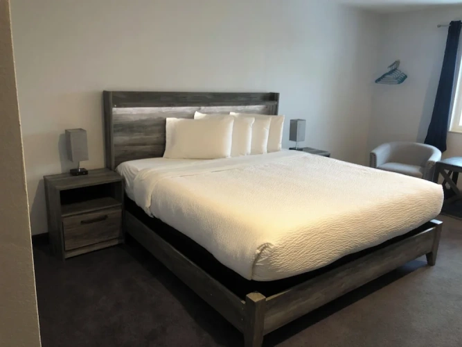 Comfort Double Basement room