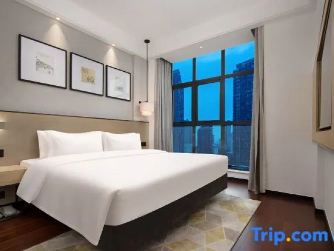 1 Bedroom Suite