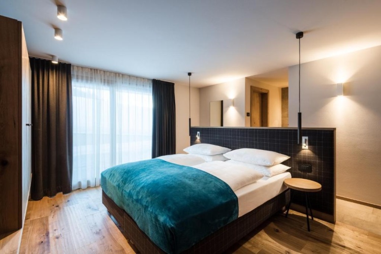 Double Suite with mountain view