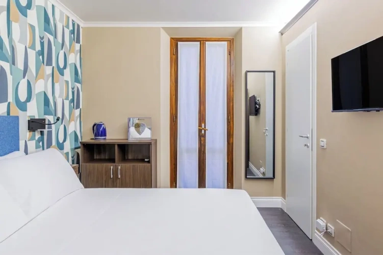 Deluxe Single room