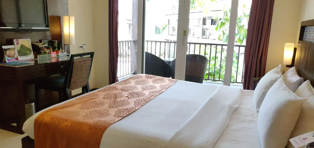 Royal Orchid Beach Resort & Spa
