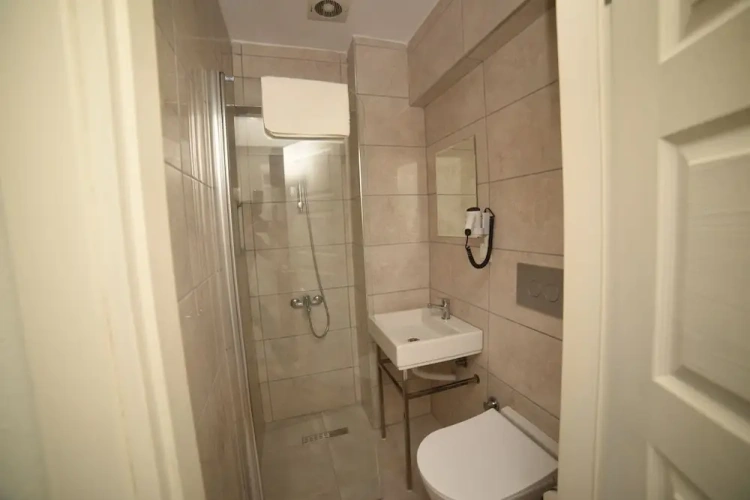 Standard Twin room with balcony and with sea view