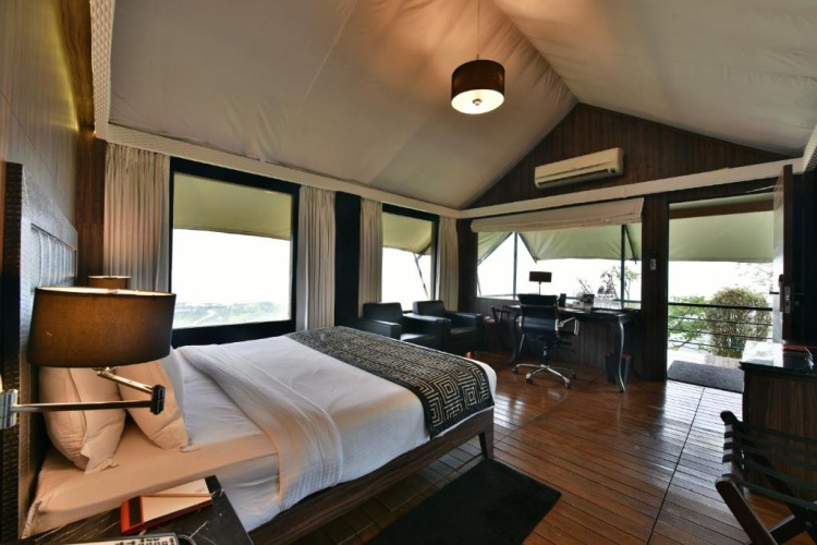 Standard Double room with view