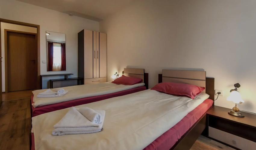 Grand Royale Apartment Complex & Spa