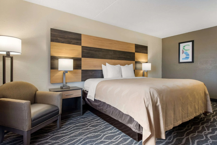 Quality Inn & Suites Lafayette I-65