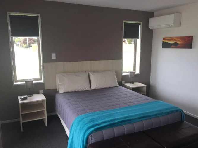 Rolleston Highway Motel